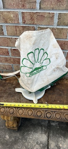 Plantmates handheld spreader - plantmates,
